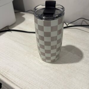 Simply modern coffee tumbler checkered print